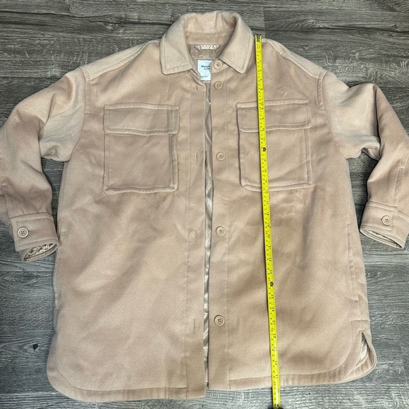 Abercrombie & Fitch Beige Shirt Jacket - Picture 4 of 12